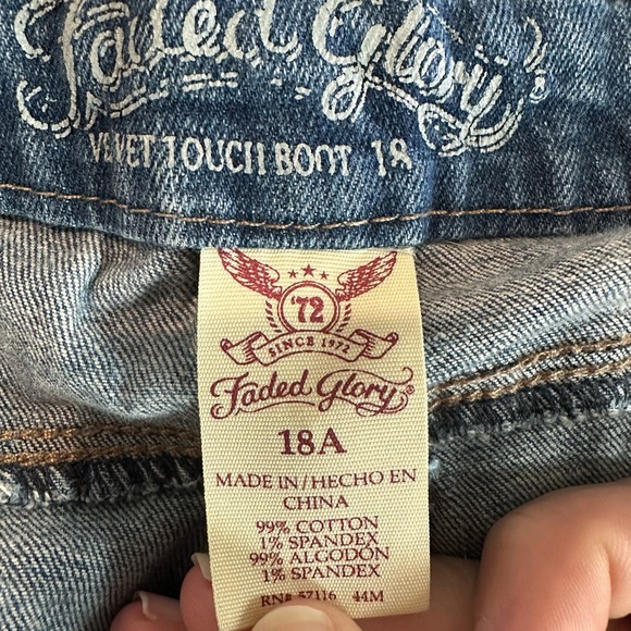 Faded Glory Women’s Velvet Touch Boot Cut Sz 18 - Picture 2 of 3